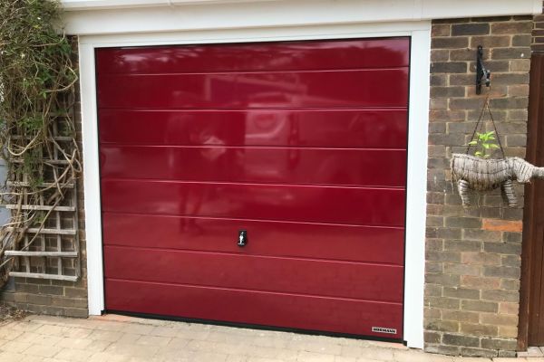 up-over-garage-doors-in-crowborough-tunbridge-wells-sevenoaks-gd